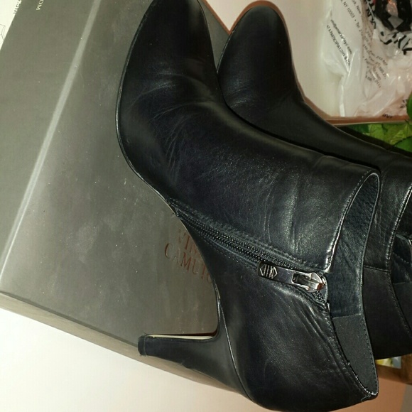 Vince comuto ankle boot