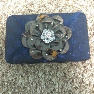 Blue flower wallet