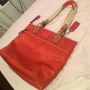 Coach bag mint condition very clean not torn