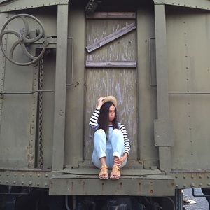 Meet your Posher, Janet