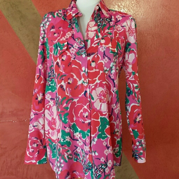 Lilly pulitzer blouse size Large