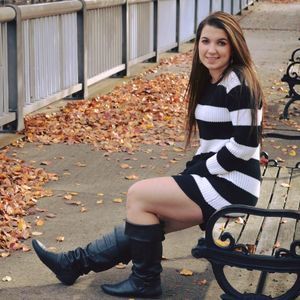 Meet your Posher, Danielle