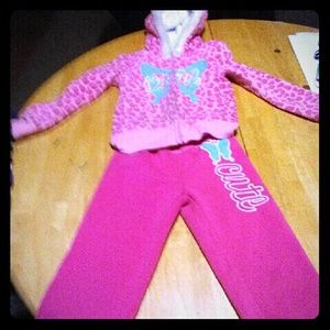 Little girls sweat suit