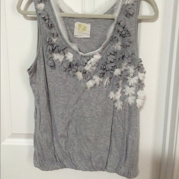 Anthropologie frayed detailed tank