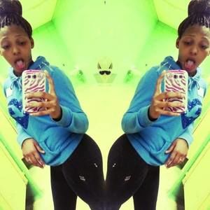 Meet your Posher, Teri