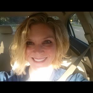 Meet your Posher, Christy