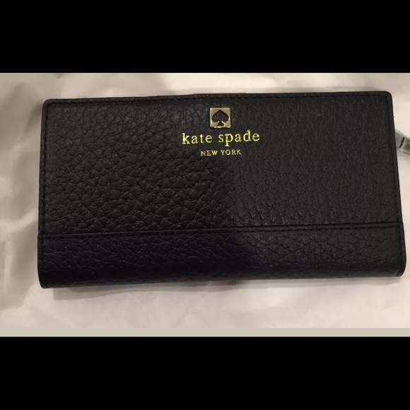 kate spade Handbags - Kate spade wallet