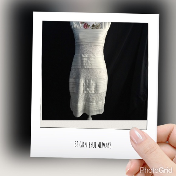 En Focus Dresses & Skirts - Beautiful dress