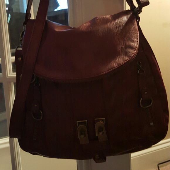 Jessica Simpson handbag