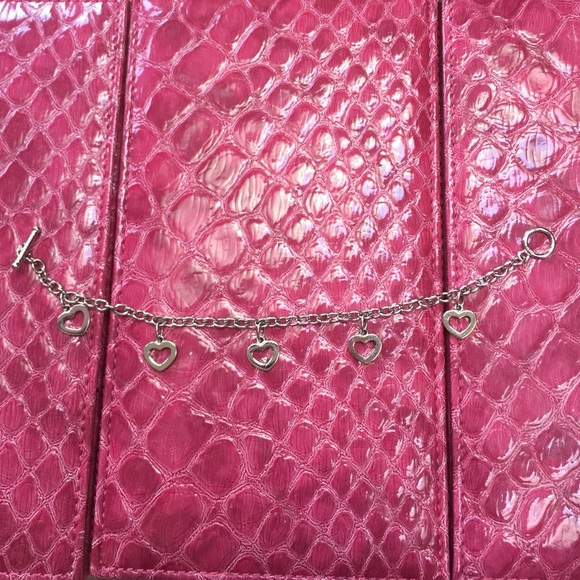 Heart charm toggle bracelet
