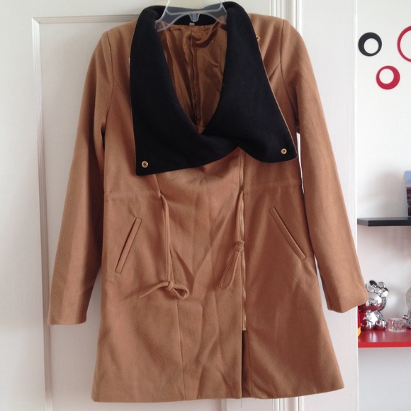 jacket - Picture 2 of 3