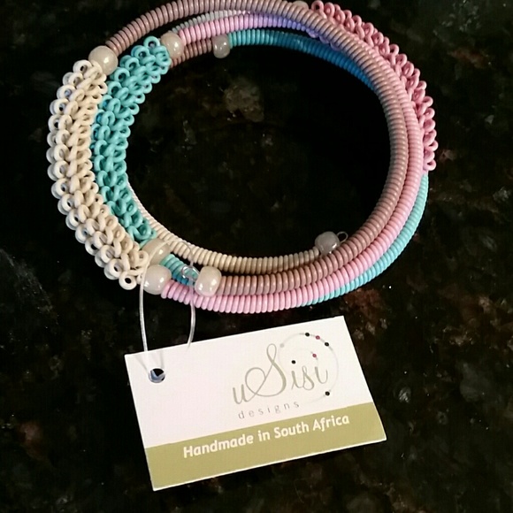 Wrap around bracelet made in South Africa - Picture 3 of 4