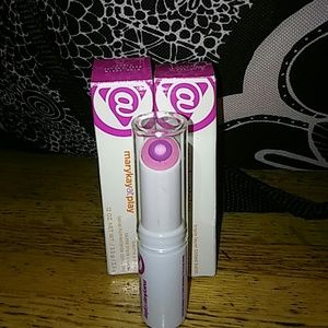 Triple layer tinted balm Mary Kay @play