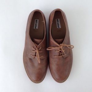 Oxford Shoes/ Loafers