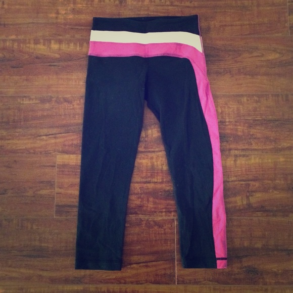 Lululemon rare wunder under capris