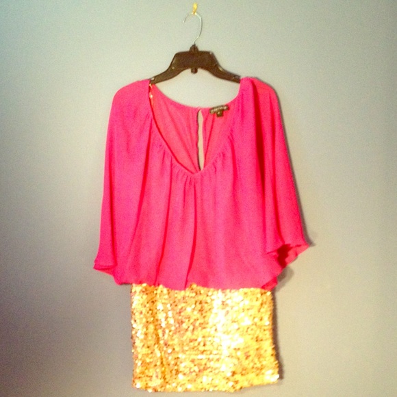 Super fab flowy cocktail dress!