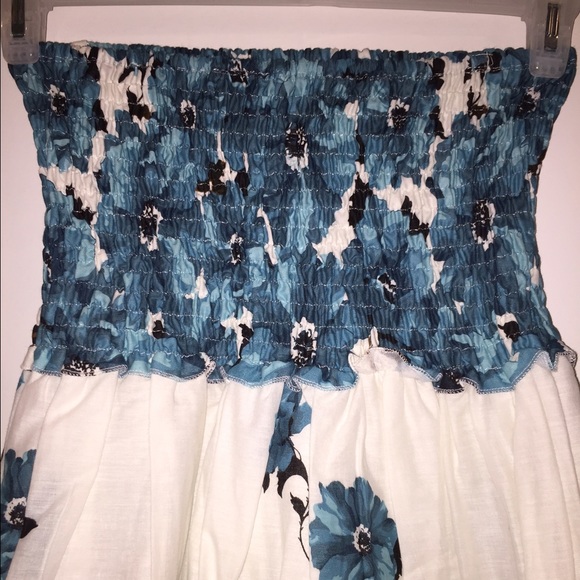 Flowered tube dress