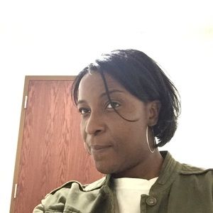 Meet your Posher, Rhonda