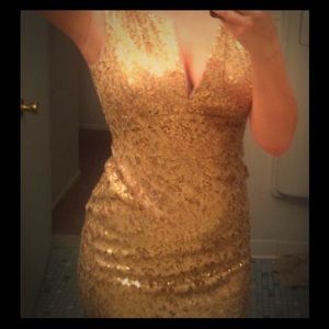 BCBG gold cocktail dress 😍😍😍