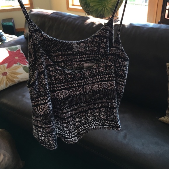 Cropped tank