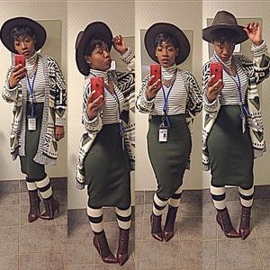 Meet your Posher, Ebony