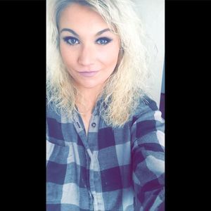 Meet your Posher, Meagan