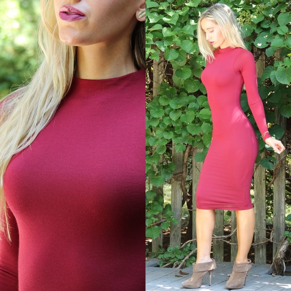 Boutique Other - Classic Burgundy Midi
