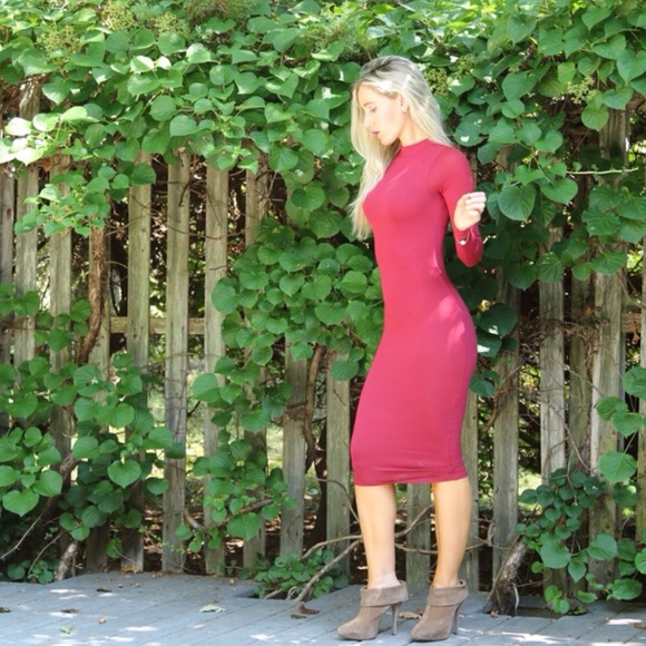 Classic Burgundy Midi - Picture 4 of 4