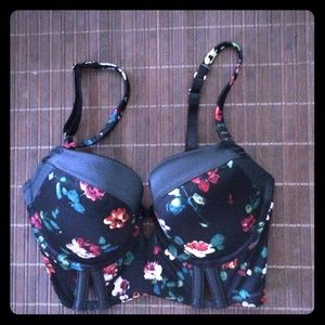 32DD Victoria's Secret long line bra