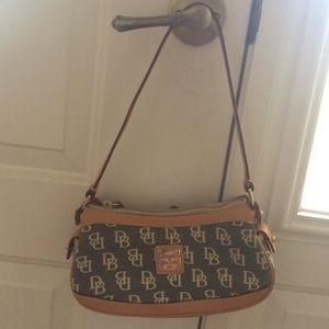 Dooney & Bourke purse