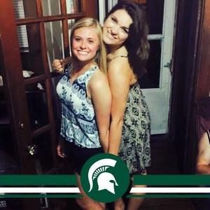 Meet your Posher, Brooke