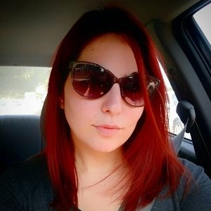 Meet your Posher, Serena