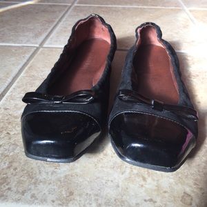 Gianni Bini Black Flats
