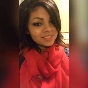 Meet your Posher, Corina