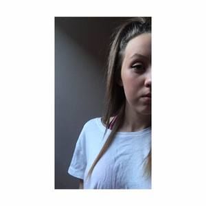 Meet your Posher, Makayla