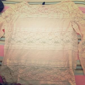 Peach Lace quarter sleeve top