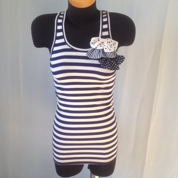 Charlotte Russe Tops - Charlotte Russe tank.