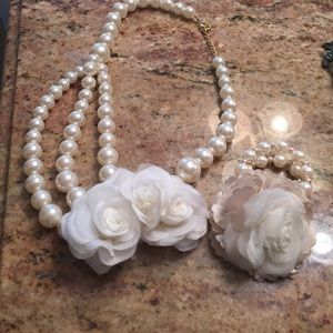 Necklace with matching bracelet