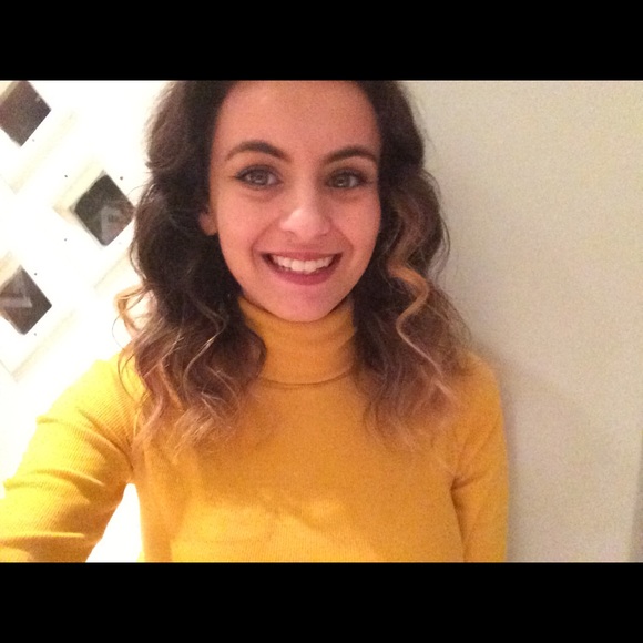 Meet your Posher, Alyssa