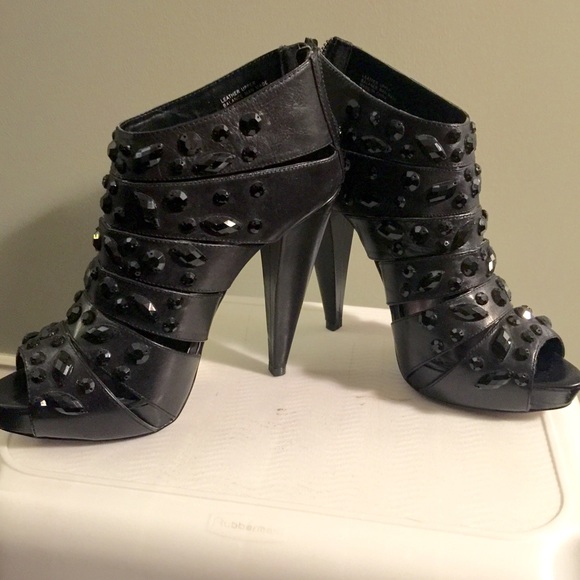 Bebe Heels - Picture 2 of 4