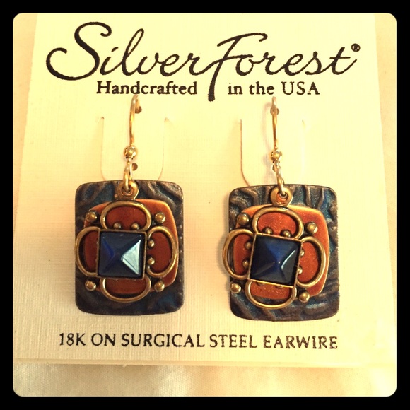 Beautiful handcrafted in VT-brand new never worn!