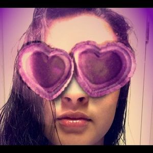 Meet your Posher, Adriana