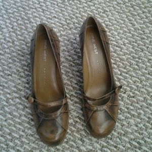 Nine West Ladies shoes