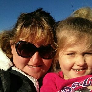 Meet your Posher, Leslie