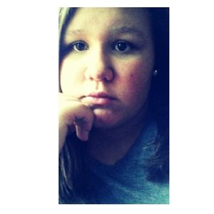 Meet your Posher, Halea