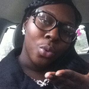 Meet your Posher, Keneisha