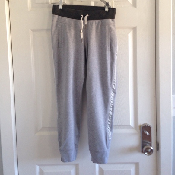 Lululemon sweatpants gray with satin trim banded
