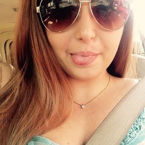 Meet your Posher, Ciara