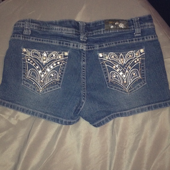 Short shorts.