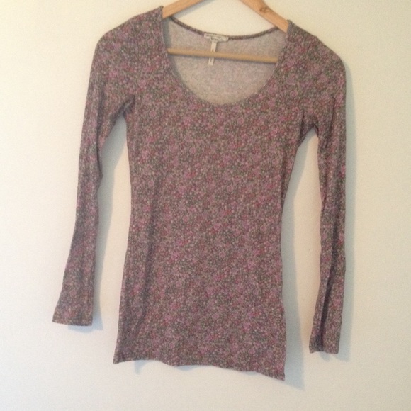 Floral long sleeve shirt!